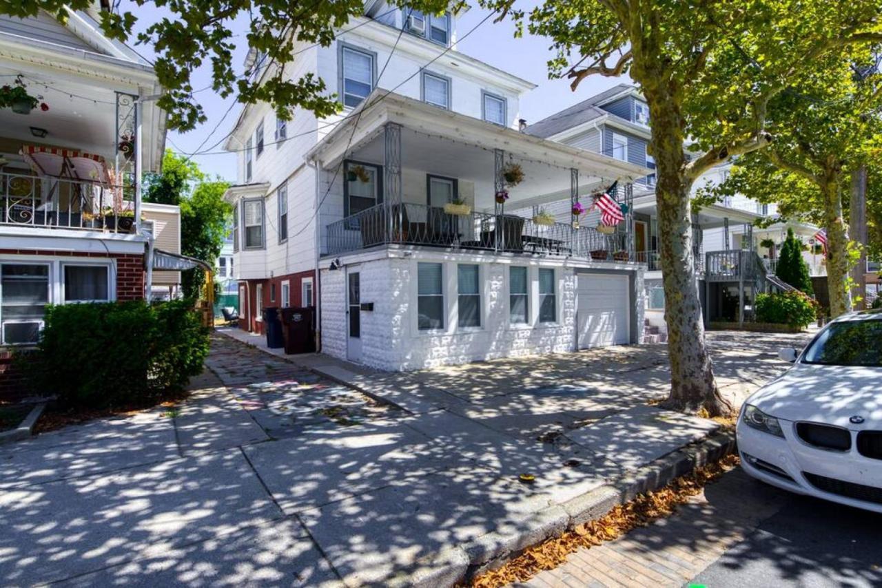 Gammys Beach Getaway Sleeps 20 2 Blocks To Beach Villa Ventnor Exterior photo